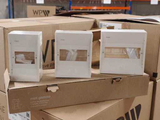 Material de instalare HAGER