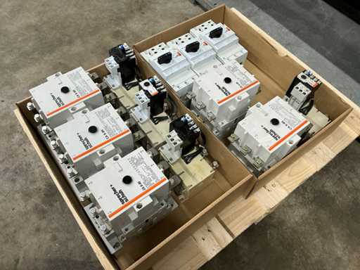 Sprecher+Schuh Divers matériaux de commutation