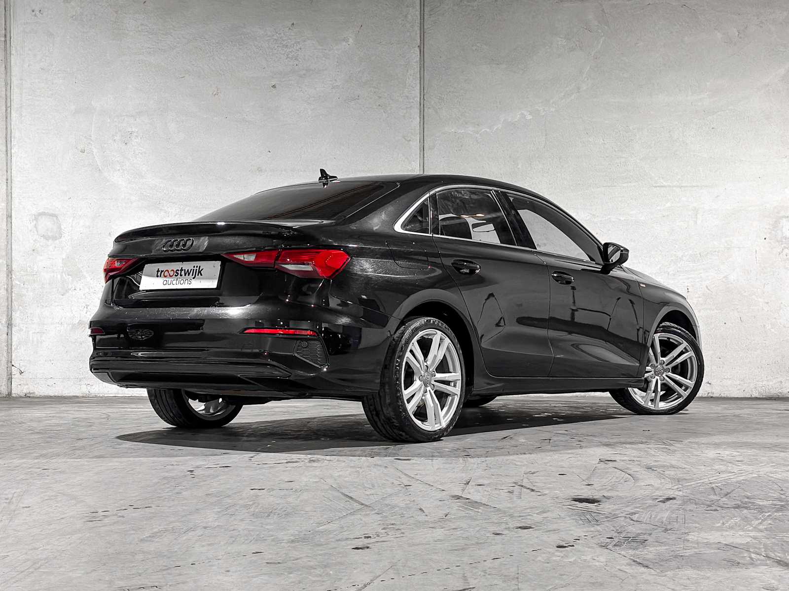 Audi A3 Sedan 30 TFSI S Edition 110hp 2021, Z-259-RT