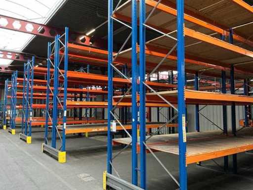 2013 STOW Racking pentru paleți (40 de metri)