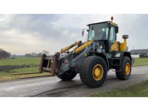 c2ed1d15-6258-4b19-8fcc-6a24bb449646.mp4