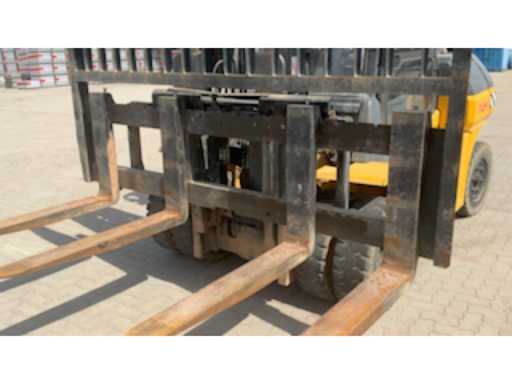 83bb3bf8-856e-43db-9bef-234561b344cc.mp4