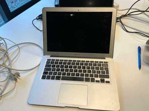 Apple MacBook Air A1369 Laptop