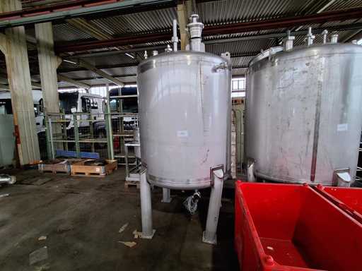   Réservoir en acier inoxydable debout