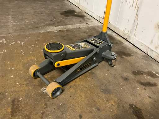 Winntec Y420330 Garage Jack