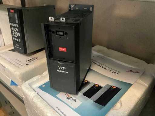 Danfoss VLT Midi Drive FC-280 2,2 kW Frequentieregelaar