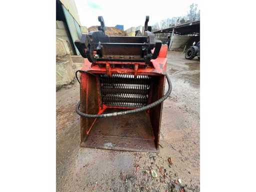 Pelle à seaux à tamis pour débris CW40 (en fonctionnement)