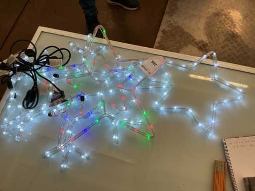 Weihnachtsstern, LED-Beleuchtung, Spannung 230 V. (3x)