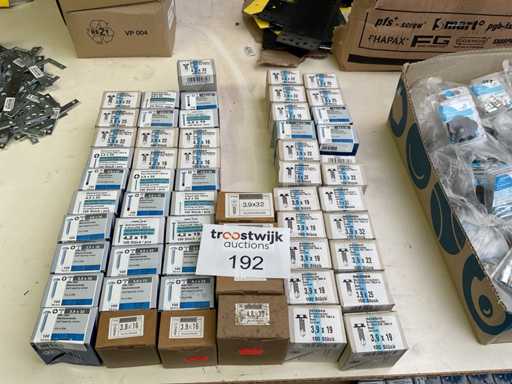 57 x doosjes schroeven