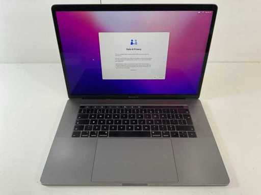 Apple MacBook Pro 15.4", Core(TM) i7 9th Gen, 16 GB RAM, 512 GB SSD, AMD Radeon Pro 555X 4 GB Laptop