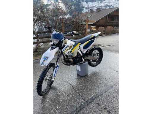 Husqvarna - TE 300 - Motorrad
