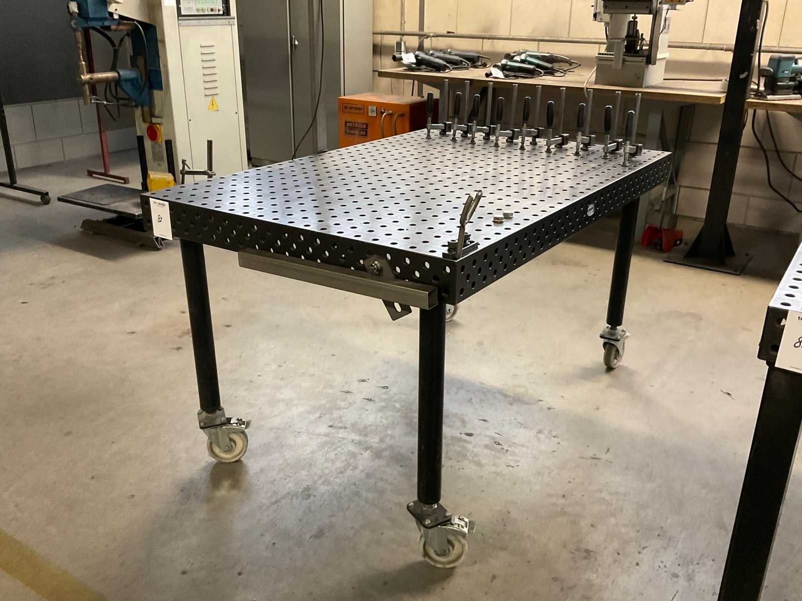 Welding table
