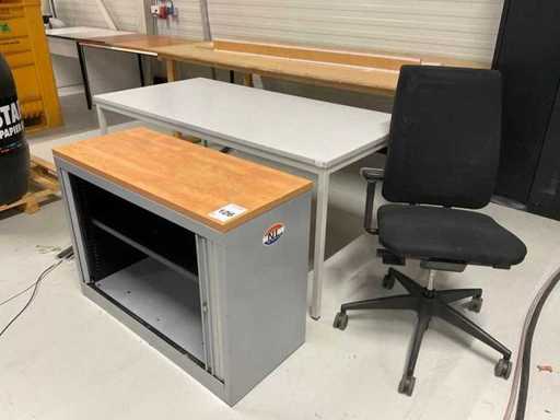 Lot of office inventory (6x)