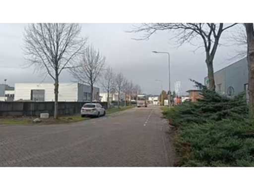 cc1028df-d445-4eae-93df-5cc4945386c0.mp4