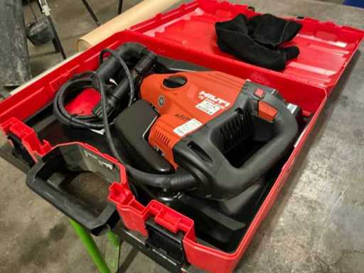 HILTI TE 700 - AVR chisel hammer as good as new