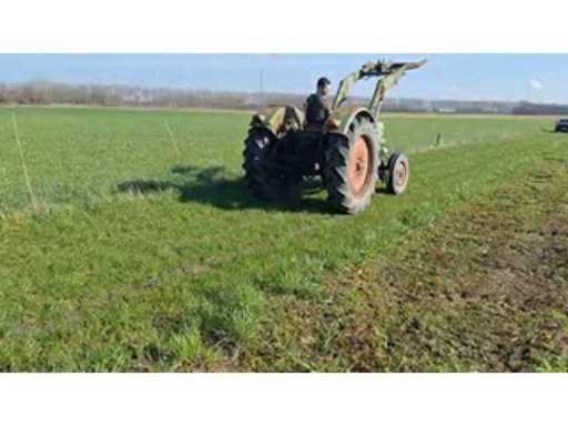 283b7bbf-ee3c-412c-9dd8-59ec3f05d34f.mp4