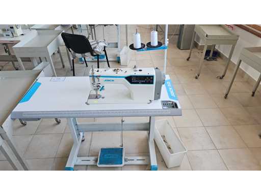 JACK A4E Przemysłowa maszyna do szycia • Jack • A4E