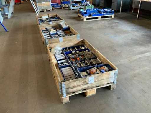 Pallets PVC lijmmoffen/toebehoren (3x)