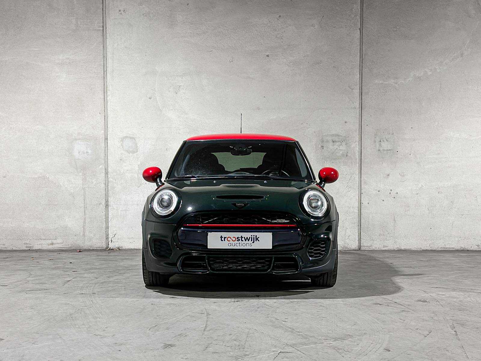 Mini John Cooper Works 2.0 F56 231pk 2015, SH-393-N