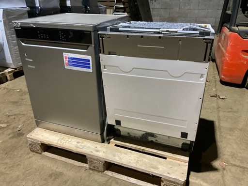 Sharp QWNI25i44BXEU & QWNA1EF45DSEU Vaatwasser (2x)