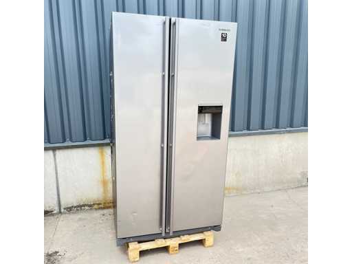 Samsung - RSA1RTMG - American fridge
