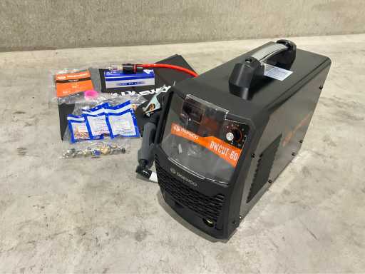 Daewoo - 2025 - CUT-60 - Mașină de tăiat cu plasmă