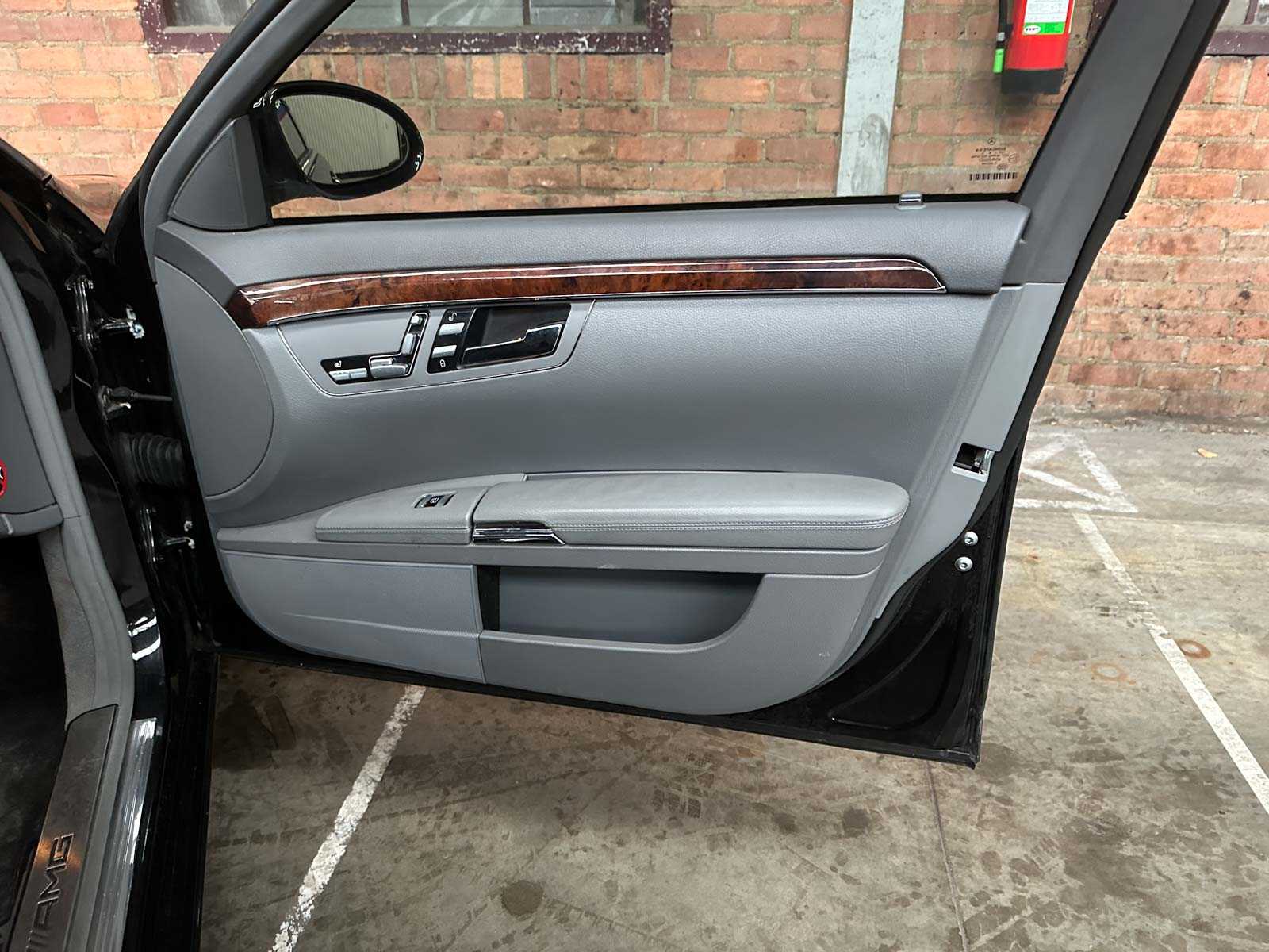 Mercedes-Benz S350 Prestige 3.5 V6 272pk 2005 S-Klasse, 21-SX-ZG Youngtimer