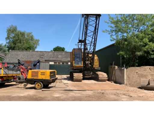 fc06cdd6-0bd0-466a-b5e1-324cd40e9317.mp4