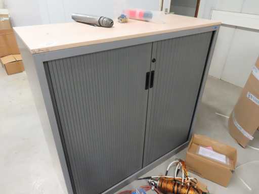 Roldeurkast halfhoog