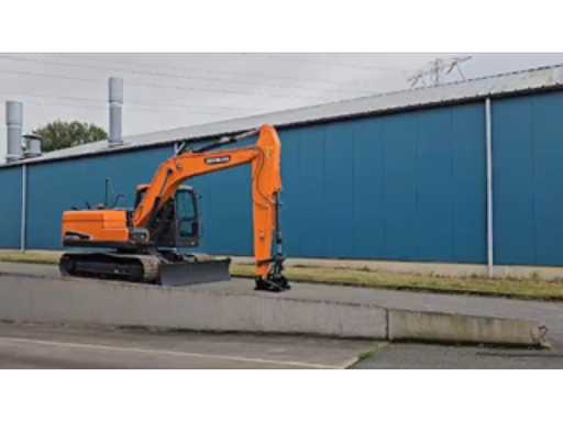 efa767b2-8394-4df2-9dfe-a07b32704cd8.MP4