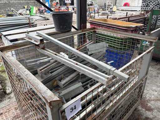 Partij divers bekistingsmateriaal