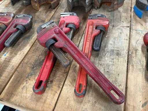 Pipe wrench (3x)