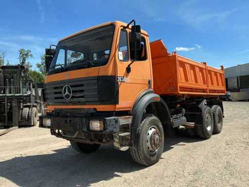 Mercedes-Benz 2638 Camion