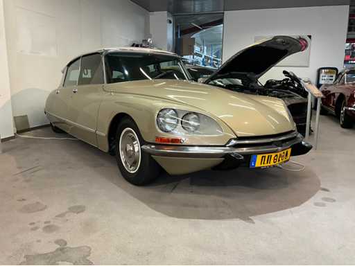 1972 Citroën DS 21 I Vintage Cars > 15