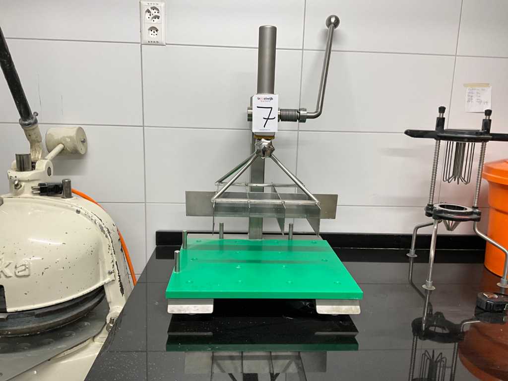 2019 Schaefer Divi Soft Punching Machine