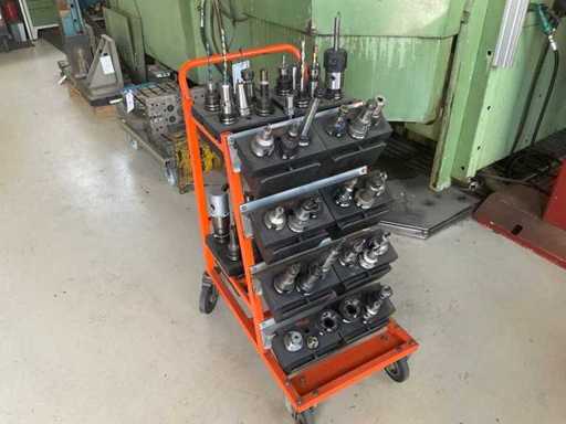 Mixed lot of tool mounts SK 40, incl. trolley