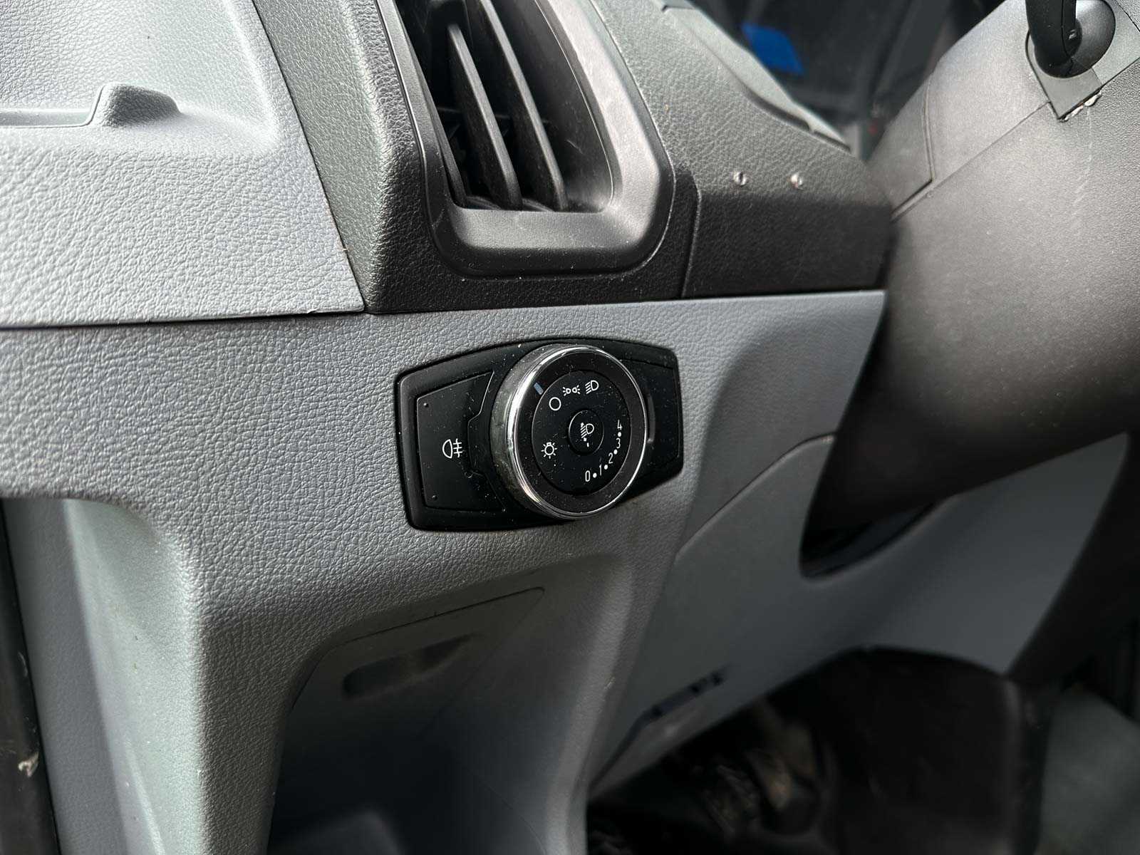 Ford Transit 350 2.2 TDCI L3H1 Am 125pk 2016, V-192-TF