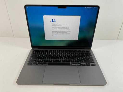 Apple MacBook Air 13,3", Apple M2, 16GB RAM, 500GB NVMe Laptop