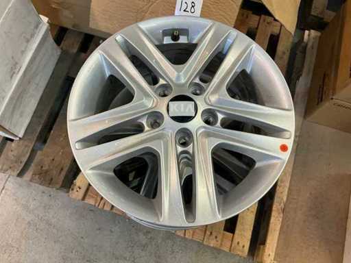 Kia 6,5Jx16H2 Rim Set