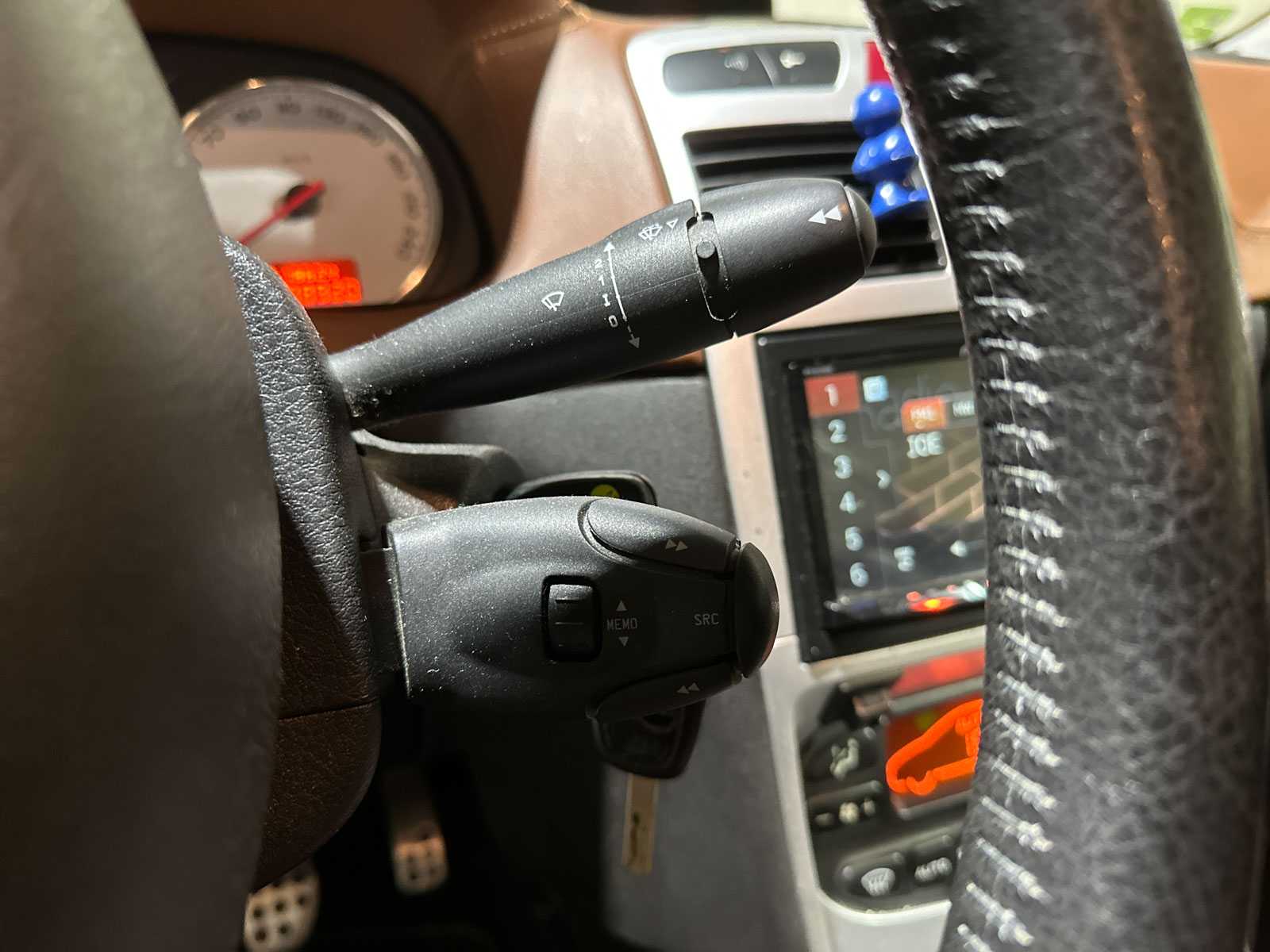 Peugeot 307 CC 2.0-16V 136pk 2005, 67-RG-XG