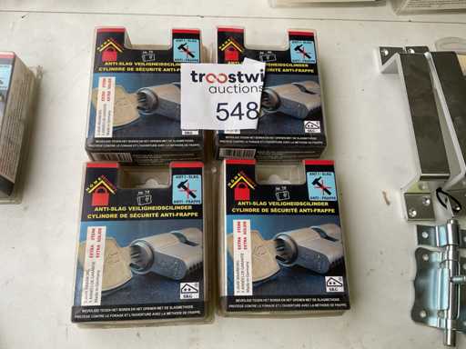 4 x Cylinder Locks