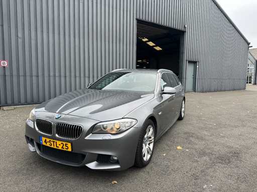 BMW - 5-serie Touring - 520i Execut. M Sp. - Car - 2013