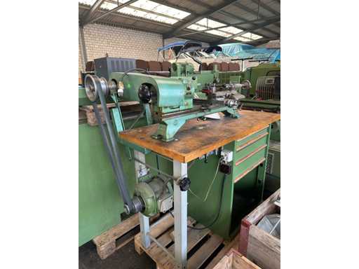 Schaublin - 102 - TO - 1949 - Table Lathes