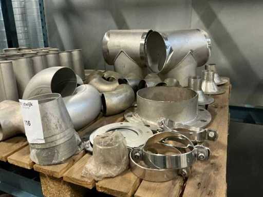 Partia złączek rur ze stali nierdzewnej