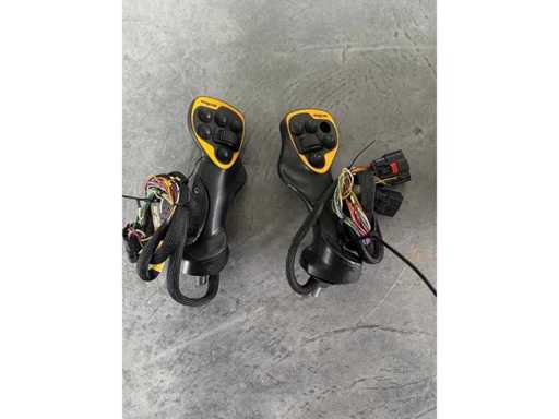 Engcon – Joystick-Steuerkit für Baumaschinen