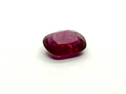 Robijn - 0.72 carat echte natuurlijke robijn van hoge kwaliteit