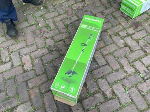 greenworks Bosmaaier