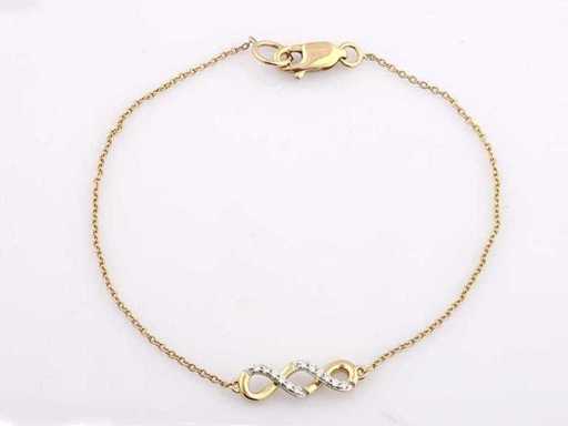14 KT Yellow gold Bracelet With Natural Diamond