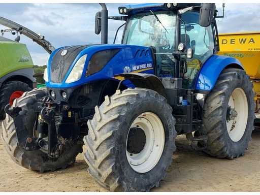 NEW HOLLAND - 2017 - T7.245 - Tracteur agricoles 4 roues motrices