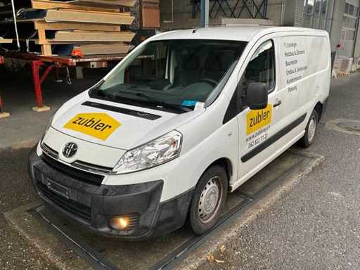 Toyota 2.0D LWB Camion de livrare Proace 2015